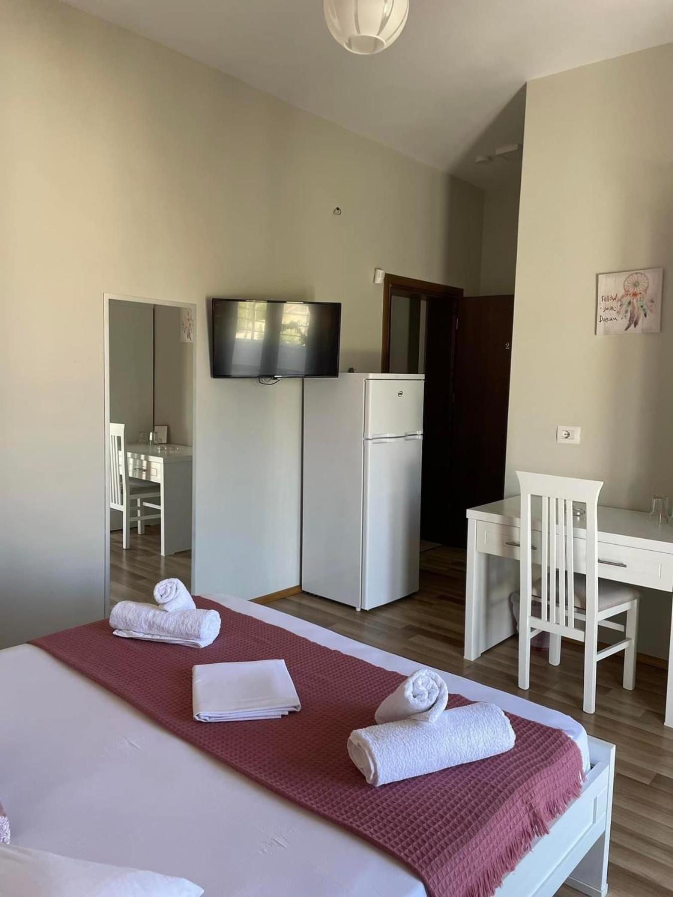 Dream Hotel Ksamil Luaran gambar